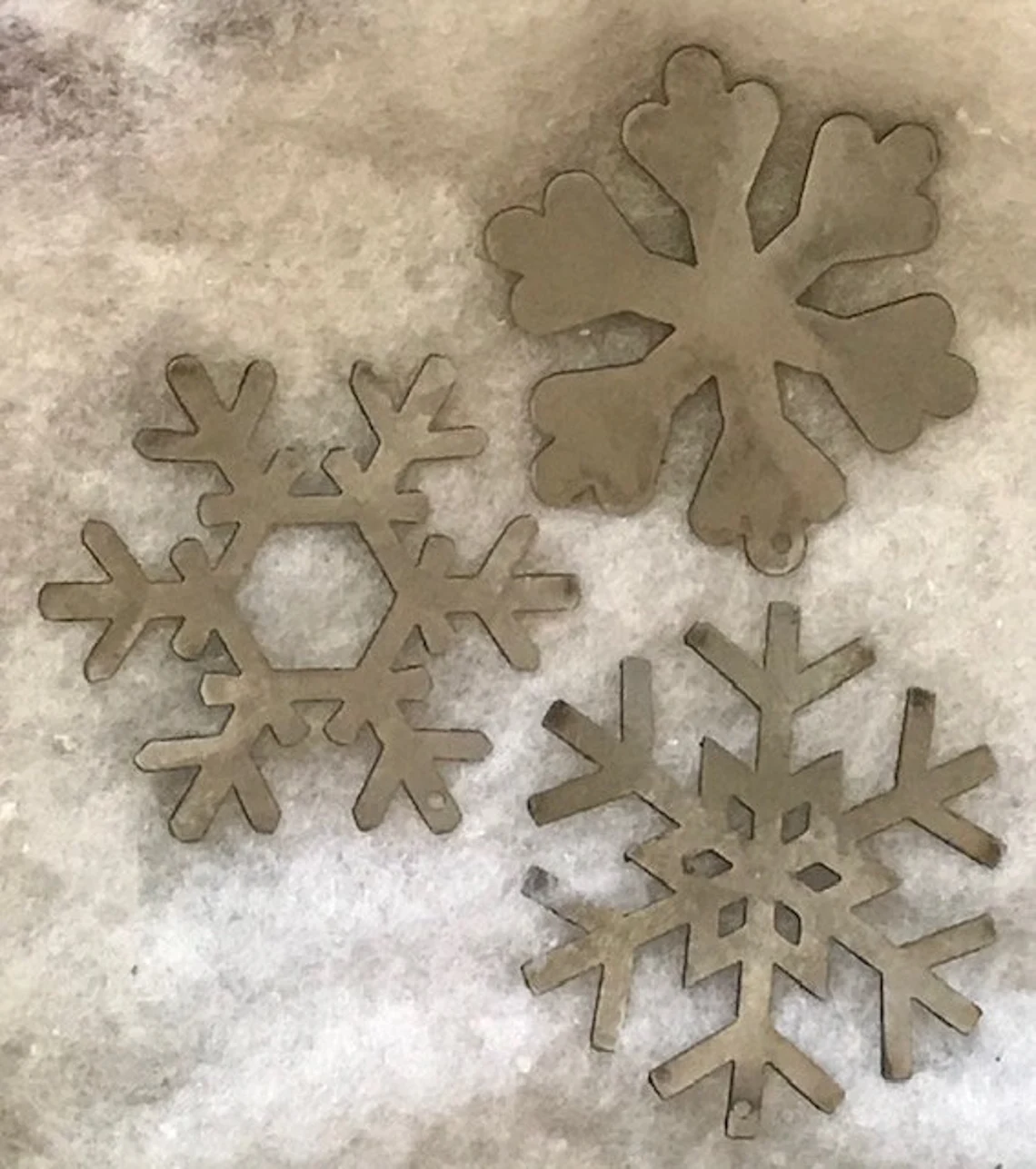 Pack of 3 Silver Snow Flakes